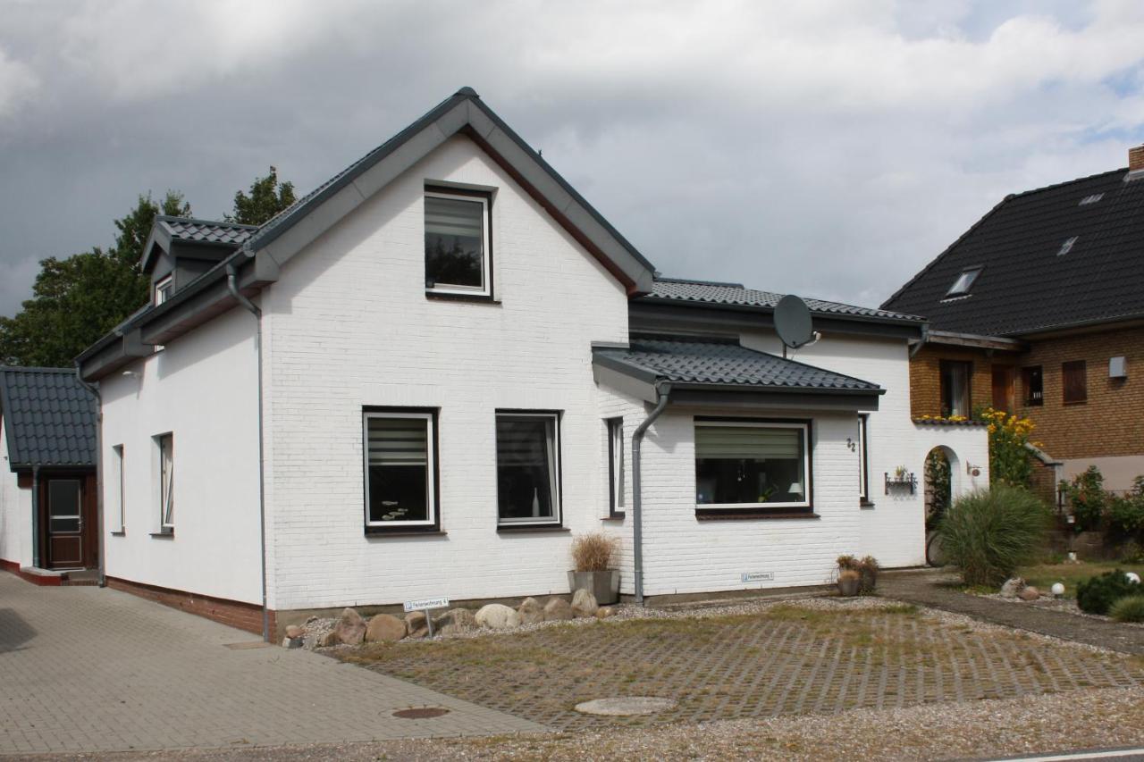 Ferienwohnung Gluecksburg-Ruedeheck Exterior photo